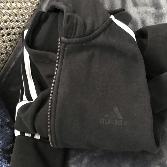 Adidas vest - Picture 2 of 3